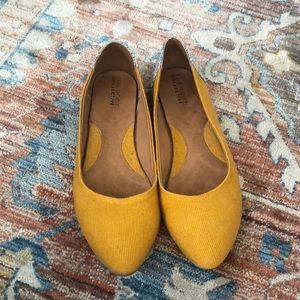 THE ROOT COLLECTIVE mustard yellow flat with accent heel